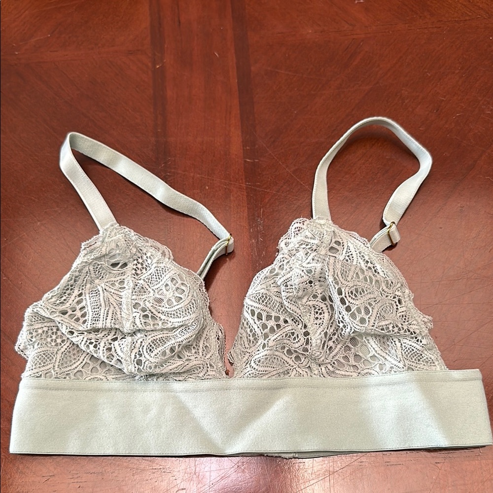 Lace Bralette in Light Green